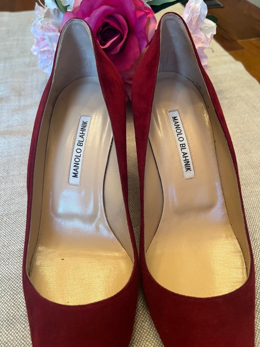 Manolo Blahnik pumps - Picture 3 of 14